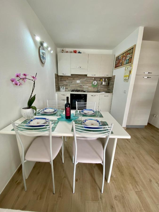 Casa Luca Apartment Palau Ngoại thất bức ảnh